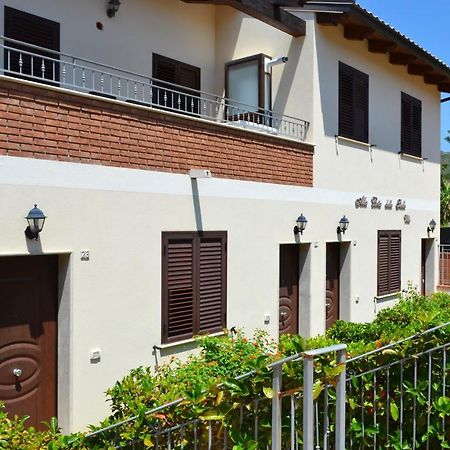 Le Case Del Carmine Con Giardino E Parcheggio A Tropea Exterior photo